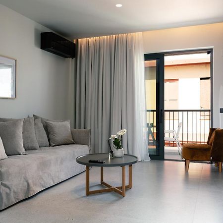 Porta Suites Héraklion Extérieur photo