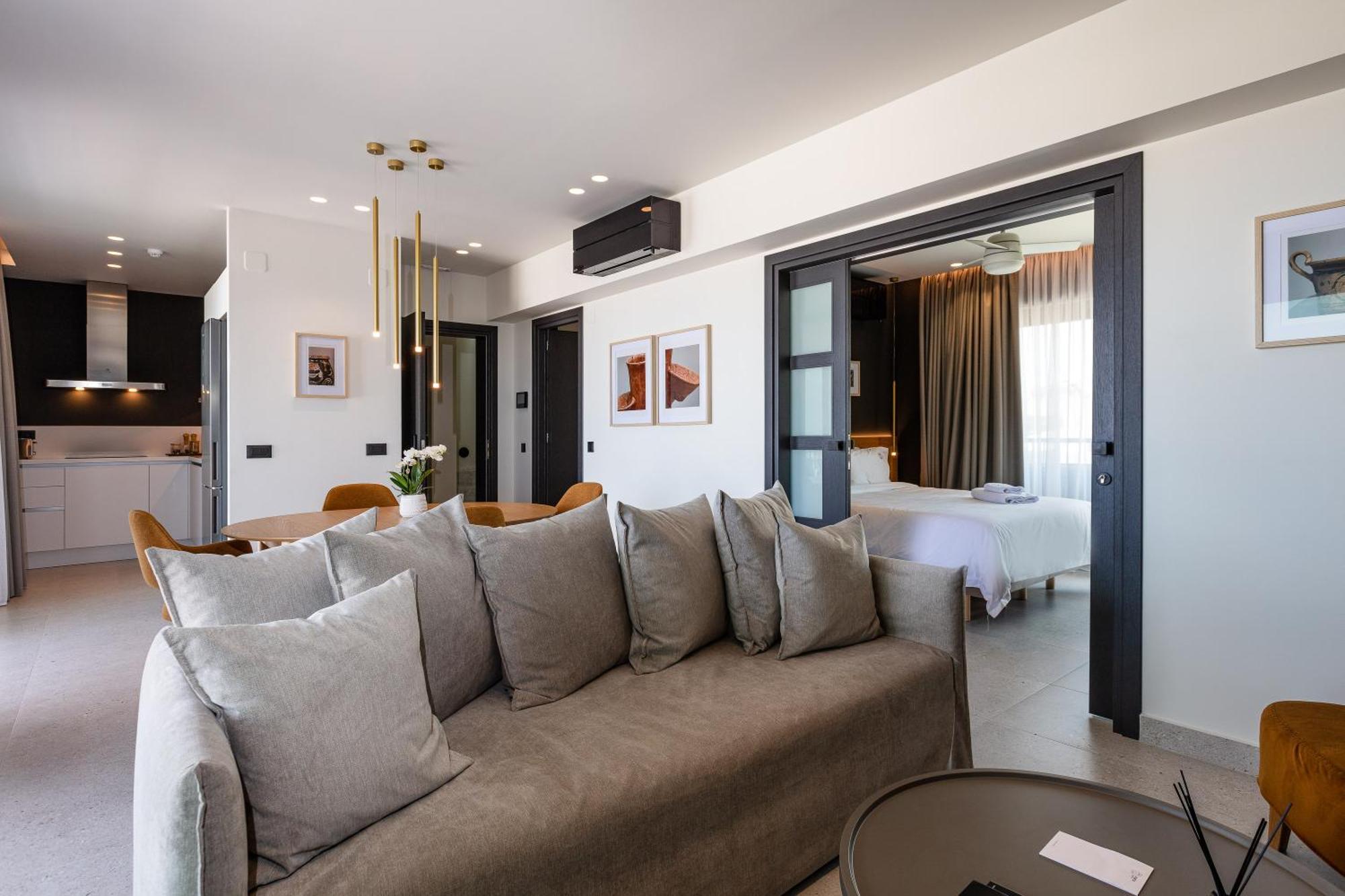 Porta Suites Héraklion Extérieur photo